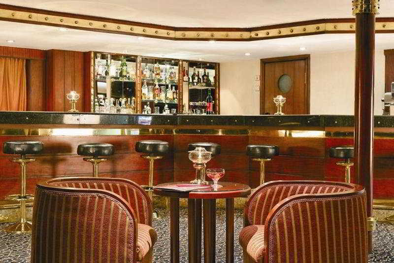 Отель Movenpick Radamis II Nile Cruise Луксор Экстерьер фото