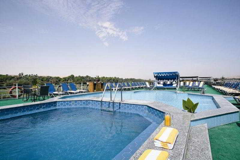Отель Movenpick Radamis II Nile Cruise Луксор Экстерьер фото